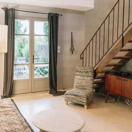 De Cink Apartman *