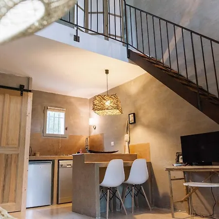 De Cink Apartman Saint-Saturnin-d'Apt